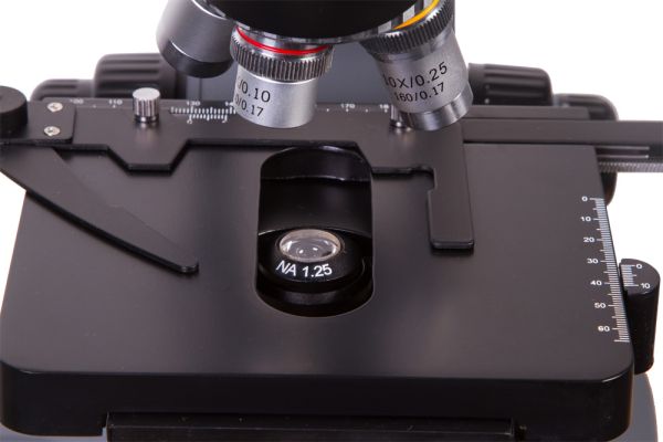 Микроскоп тринокулярный Levenhuk 740T 69657