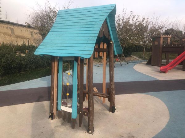 Сруб (домик дерявянный) для детской площадки ŞS 024